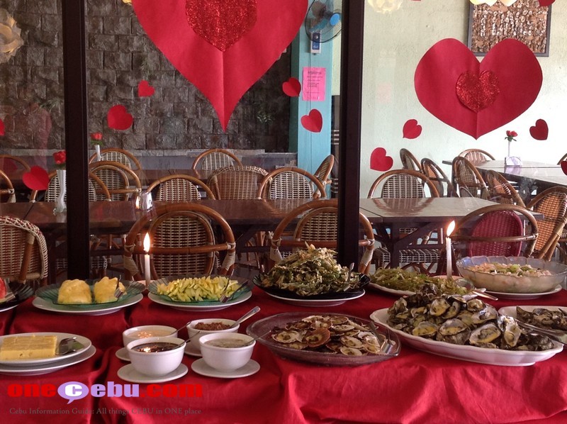 Tongs Restaurant Seafood Buffet in Cebu